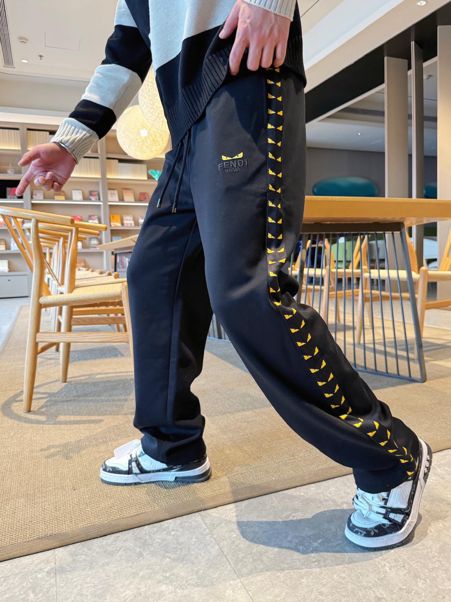 Casual Pants Man